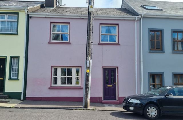 Goat Street, Dingle, Dingle, Co. Kerry - Click to view photos