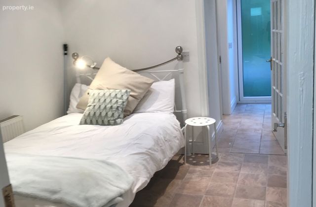 Wilton Road, Wilton, Co. Cork - Click to view photos