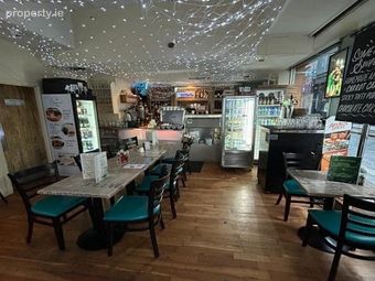 Cappuccino Bar, Unit 10, Sprangers Yard, Temple Bar, Dublin 2 - Image 5