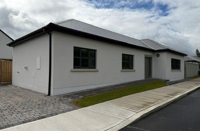 8 C&uacute;l An Tor, Cut Bush, Ballyfair, Co. Kildare - Click to view photos