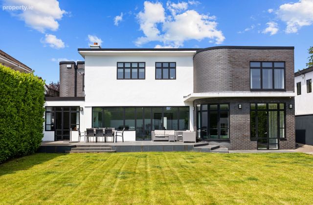 Annacrivey, Kill Lane, Foxrock, Dublin 18, Foxrock, Dublin 18 - Click to view photos