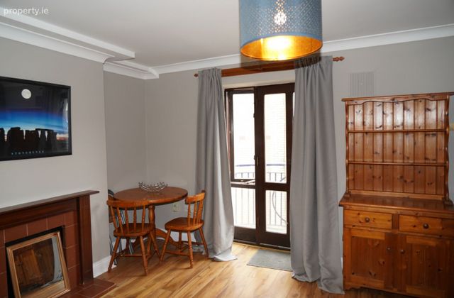 Tailors Court, Christchurch, Dublin 8 - Click to view photos