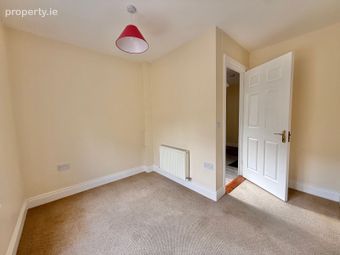 38 Christendom Avenue, Abbeylands, Ferrybank, Slieverue, Co. Kilkenny - Image 3