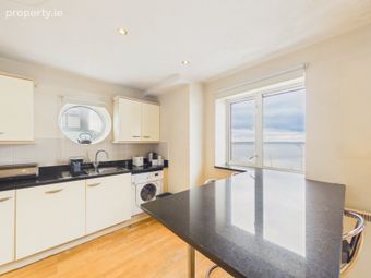 11 Baily Point, Salthill, Galway, Salthill, Co. Galway - Image 5