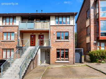 4 Belarmine Court, Belarmine, Stepaside, Dublin 18
