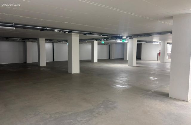 Ustoreit, Liffey Valley Office Campus, Dublin 22, Palmerstown, Dublin 20 - Click to view photos