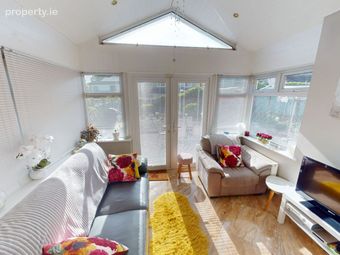 2 The Millers, Bridgemount, Carrigaline, Co. Cork - Image 4