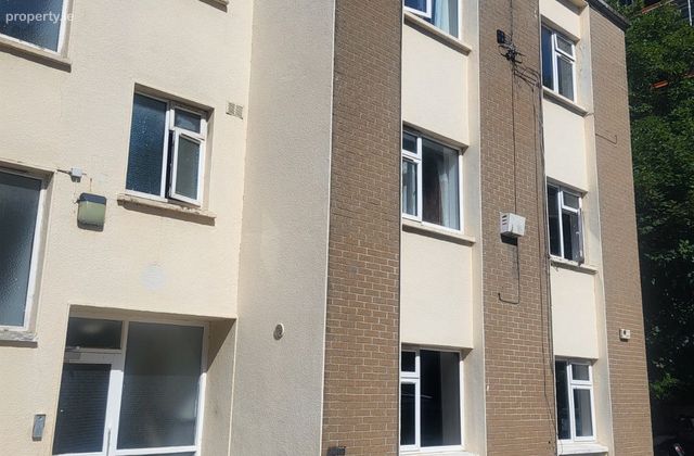 Apartment 25, Mobhi Court, Drumcondra, Dublin 9 - Click to view photos
