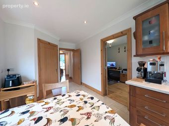 42 Clybaun Court, Clybaun Road, Knocknacarra, Co. Galway - Image 2