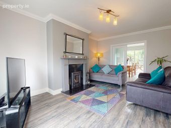 27 Lakeview, Castlebar, Co. Mayo, Castlebar, Co. Mayo - Image 2