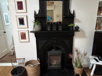 9 Mth Lease - Wild Rose Cottage, Carlingford, Co. Louth, Carlingford, Co. Louth - Image 2