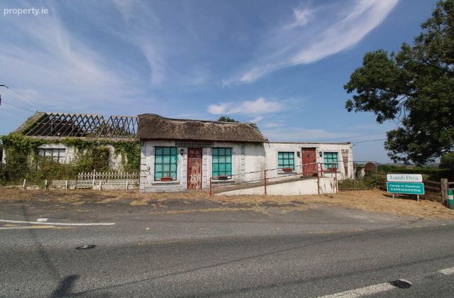 Nalagiri House ( Site) &amp; Refuge Cottage, Firmount, Carrigahorig, Co. Tipperary, Carrigahorig, Co. Tipperary - Click to view photos