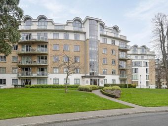 Apartment 71, The Holly, Rockfield, Dundrum, Dublin 16 - Image 2