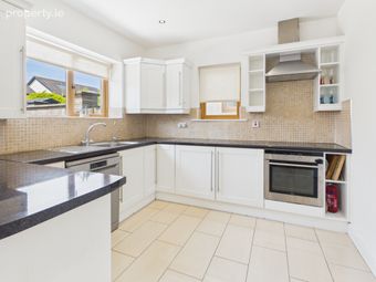 69 Drisin, Ballymoneen Road, Knocknacarra, Galway, Co. Galway, Ballymoneen, Co. Galway - Image 3
