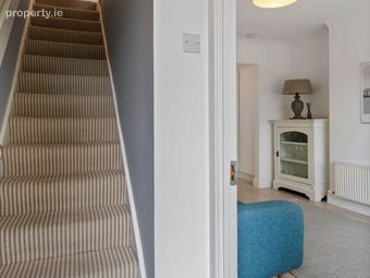 26 Binn Eadair View, Sutton, Dublin 13, Co. Dublin, Sutton, Dublin 13 - Image 2