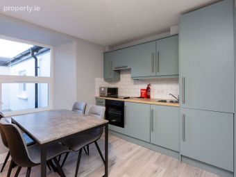 Flat 2 , 16 Grove Park, Rathmines, Dublin 6 - Image 2