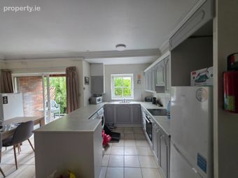 9 Simmons Court, Dublin 4, Dublin 4 - Image 3