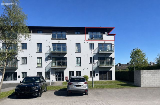 Apartment 33, Chapel Court, Chapel Lane, Claremorris, Co. Mayo - Click to view photos