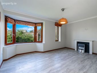 31 The Alders, Monkstown Valley, Monkstown, Co. Dublin - Image 5