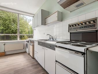 39 St Anns, Ailesbury Road, Donnybrook, Dublin 4, Donnybrook, Dublin 4 - Image 4