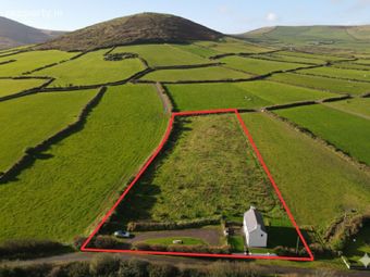Knockavrogeen East, Dingle, Co. Kerry - Image 2