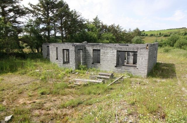 Ballintleva, Clogher, Westport, Co. Mayo - Click to view photos