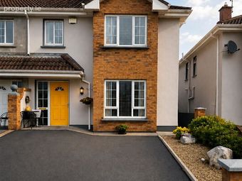 64 Hazelwood, Loughrea, Co. Galway, Loughrea, Co. Galway