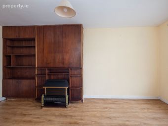 15 O'neill's Place, Carrignafoy, Cobh, Co. Cork - Image 4