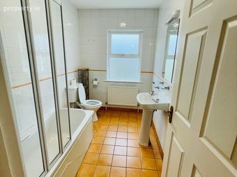 179 Cluain Riocaird, Castlegar, Galway, Tuam Road, Co. Galway - Image 5
