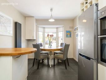 31 Obelisk Rise, Saint Augustine's Park, Blackrock, Co. Dublin - Image 4
