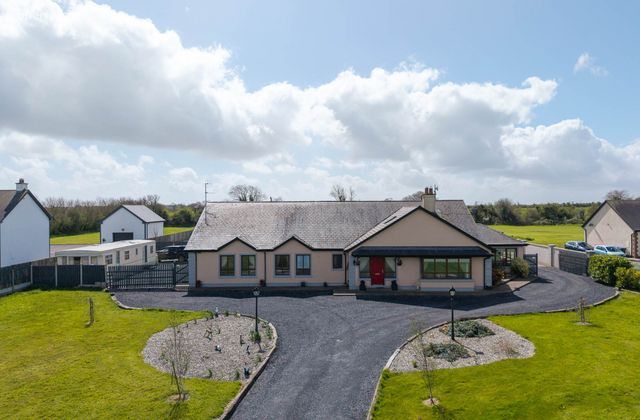 Annagh, Killenagh, Gorey, Co. Wexford, Killenagh, Co. Wexford - Click to view photos