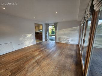 Short Term Let Up To 6 Months Only - The Croft, Parc Na Silla Avenue, Loughlinstown, Co. Dublin - Image 2