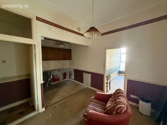 6 Catherine Street, Limerick City Centre, Co. Limerick - Image 4