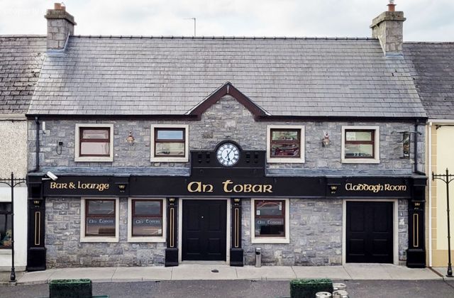An Tobar, Main Street, Ballygar, Co. Galway - Click to view photos