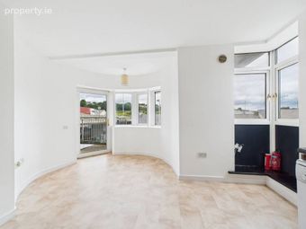 8 Glen Hall Apartments, Thomas Davis Street, Blackpool, Co. Cork - Image 4