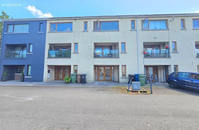 122 Church Hill, Tullamore, Co. Offaly, Tullamore, Co. Offaly - Click to view photos