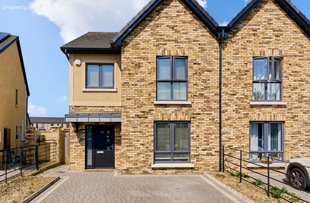 42 The Avenue, Royal Oaks, Enfield, Co. Meath, Enfield, Co. Meath - Click to view photos