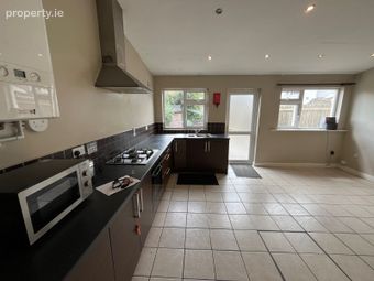 306 Sundrive Road, Dublin 12, Crumlin, Dublin 12 - Image 5