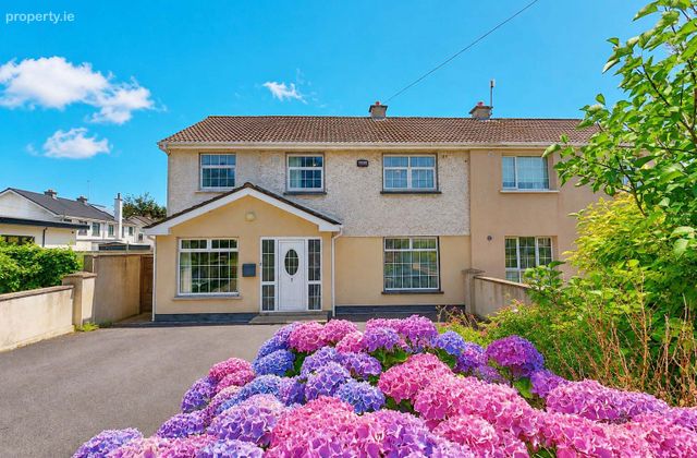 7 Troytown Heights, Navan, Co. Meath - Click to view photos