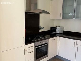 1 Bed Apt, The Green, Strand Street, Malahide, Co. Dublin - Image 3