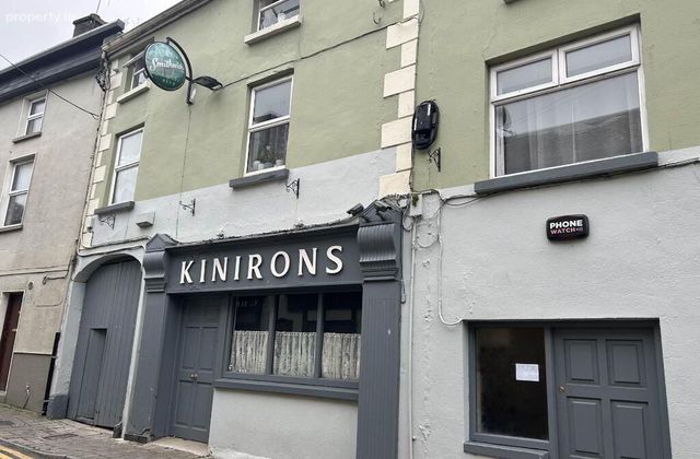 Kiniron`s Lounge And Restaurant, Rosemary Street, Roscrea, Co. Tipperary, Roscrea, Co. Tipperary - Click to view photos