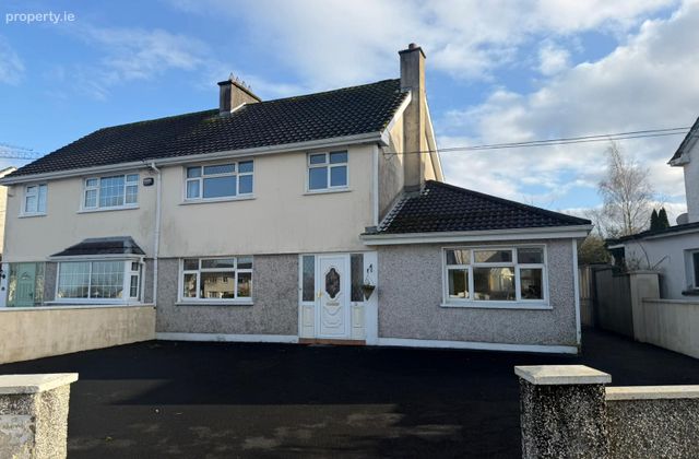 12 The Oval, Gouldavoher, Gouldavoher, Co. Limerick - Click to view photos