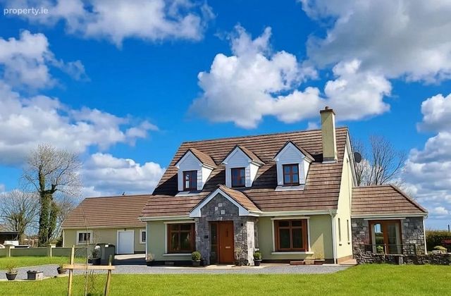 Costa Plenti, Rathlena, Ballinlough, Ballinlough, Co. Roscommon - Click to view photos