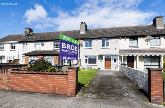 218 Bunting Road, Walkinstown, Dublin 12 - Click to view photos