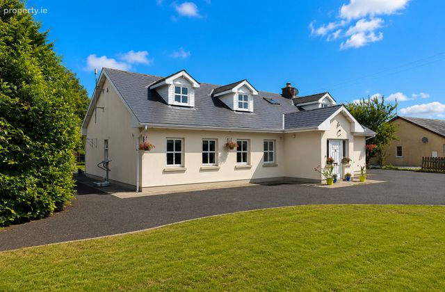 The Laurels, Lisryan, Co. Longford - Click to view photos
