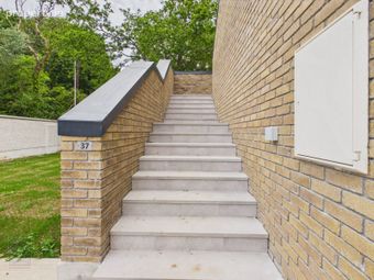 No. 37 Park Close, Park, Wexford Town, Co. Wexford - Image 2