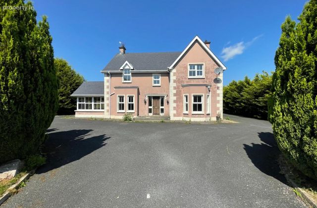 2 Ross Downs, Rossgier, Lifford, Co. Donegal, Rossgeir, Co. Donegal - Click to view photos