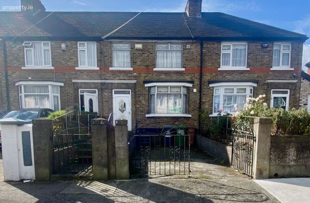 136 Old County Road, Crumlin, Dublin 12 - Click to view photos