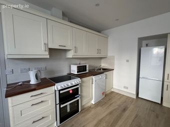 16 Saint Patrick's Hill, St. Lukes, Co. Cork - Image 4