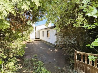 D&uacute;n An &Oacute;ir, 1 Lios Dar&oacute;g, Shannon, Co. Clare - Image 2